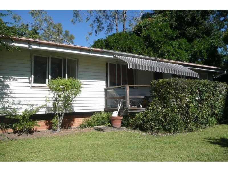 127 Lambert Road, Indooroopilly QLD 4068