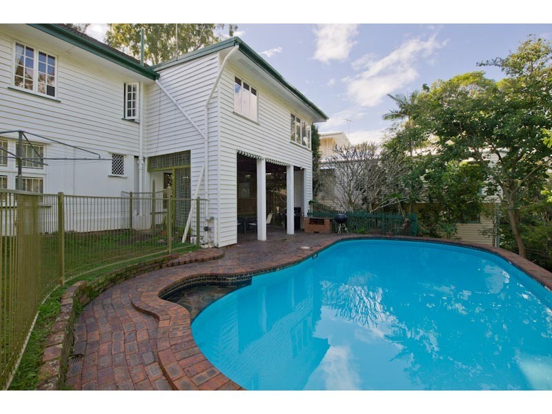 36 McCaul Street, Taringa QLD 4068