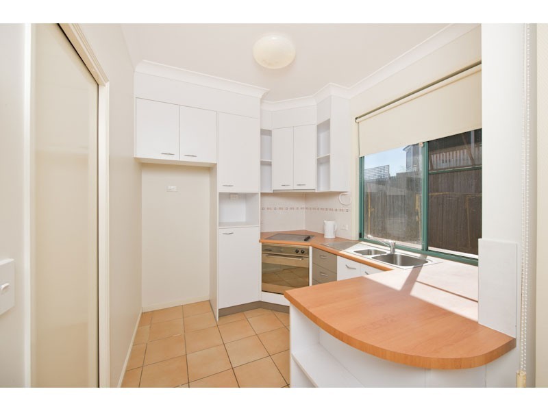 55a Oxford Terrace, Taringa QLD 4068
