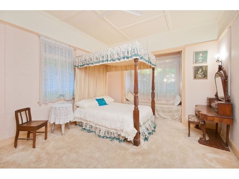 200 Clarence Road, Indooroopilly QLD 4068