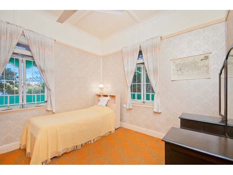 200 Clarence Road, Indooroopilly QLD 4068