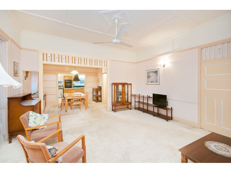 200 Clarence Road, Indooroopilly QLD 4068