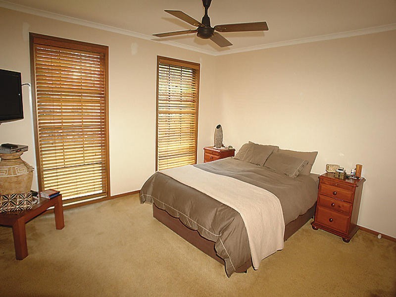 109 Kersley Road, Kenmore QLD 4069