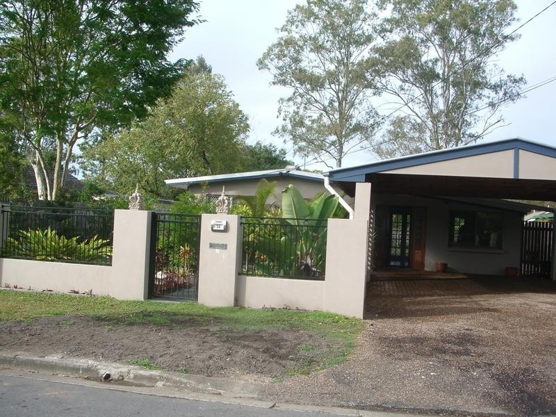 54 Dobell Street, Indooroopilly QLD 4068