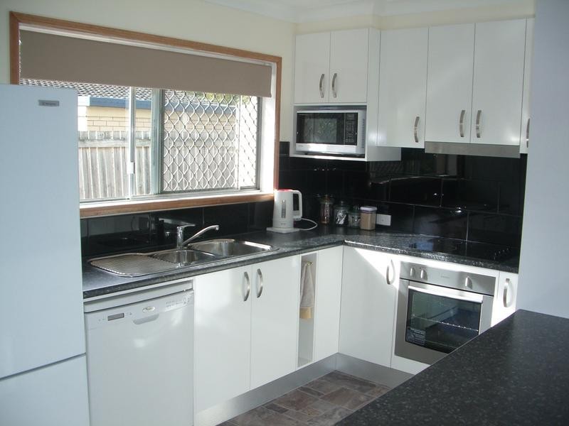 54 Dobell Street, Indooroopilly QLD 4068
