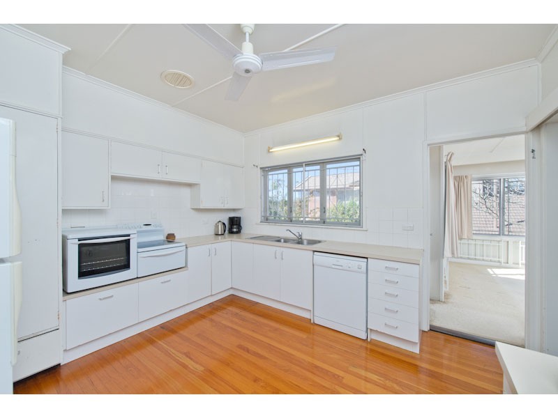 19 Lohe Street, Indooroopilly QLD 4068