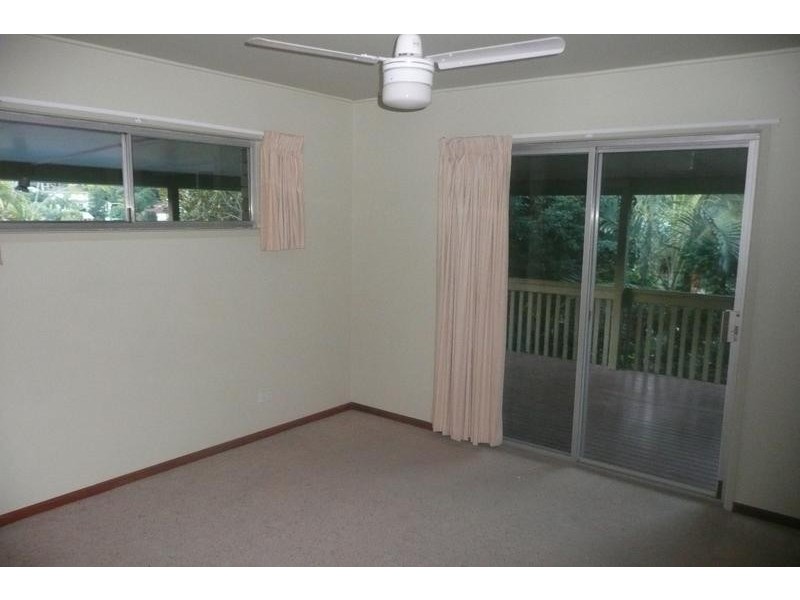 7 Crotty Street, Indooroopilly QLD 4068