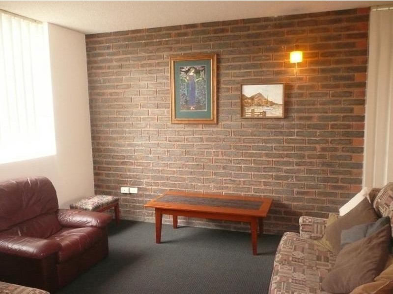 3/208 Carmody Road, St Lucia QLD 4067