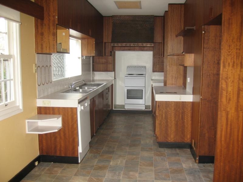 10 Bouganvillea Street, Indooroopilly QLD 4068