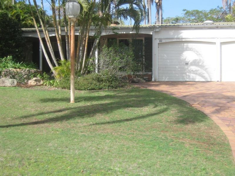 10 Bouganvillea Street, Indooroopilly QLD 4068