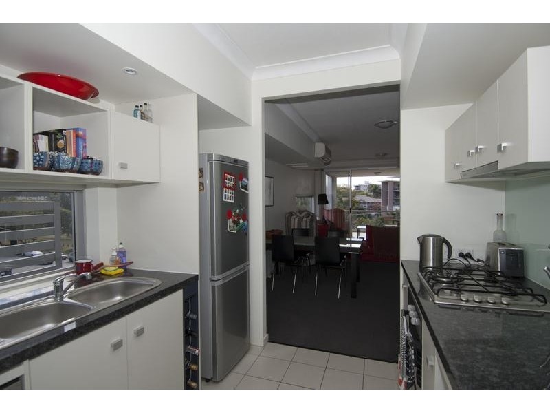 17/8 Belgrave Road, Indooroopilly QLD 4068