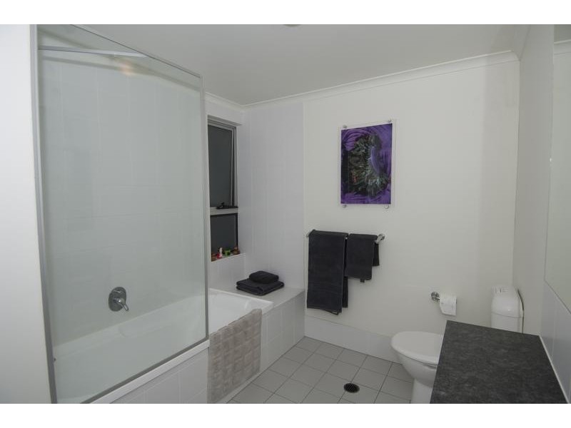 17/8 Belgrave Road, Indooroopilly QLD 4068