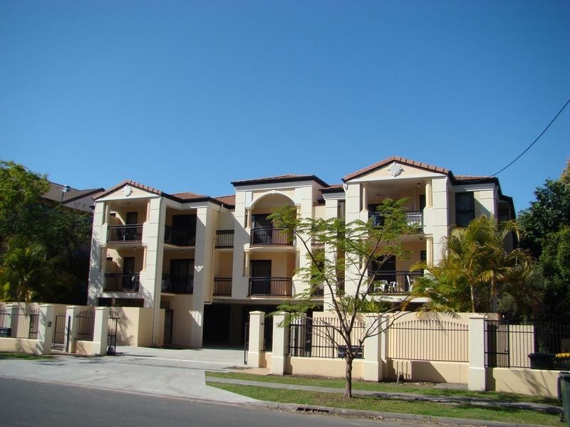 Unit 6/127 Macquarie Street, St Lucia QLD 4067