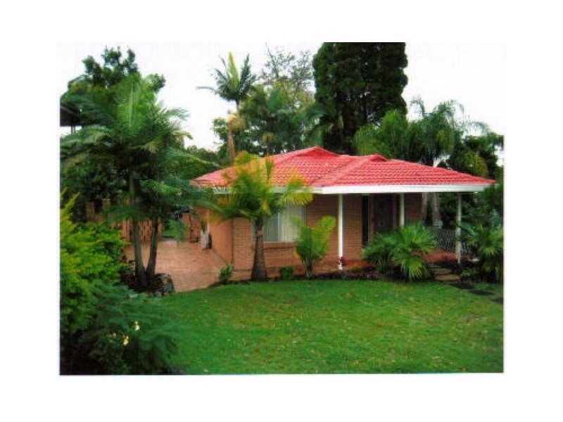 105 Burbong Street, Chapel Hill QLD 4069
