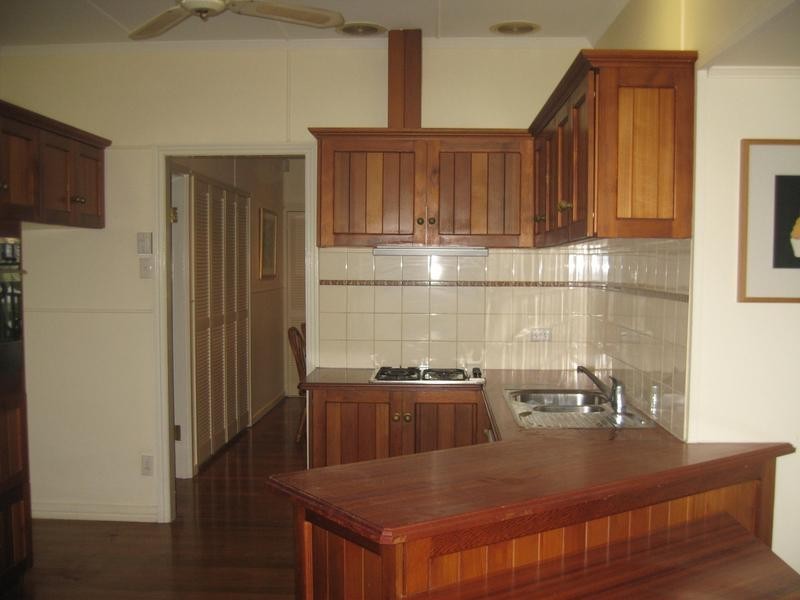 44 Hillsdon Road, Taringa QLD 4068