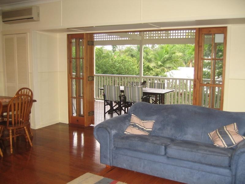 44 Hillsdon Road, Taringa QLD 4068