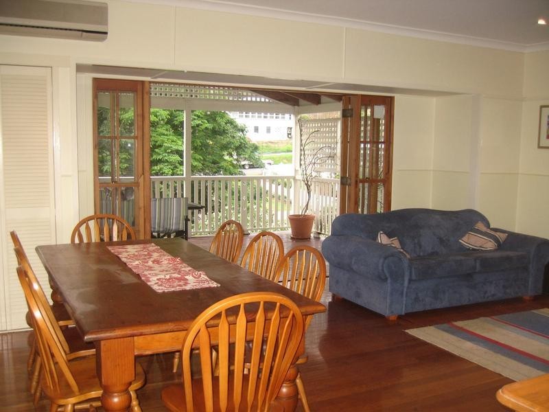 44 Hillsdon Road, Taringa QLD 4068