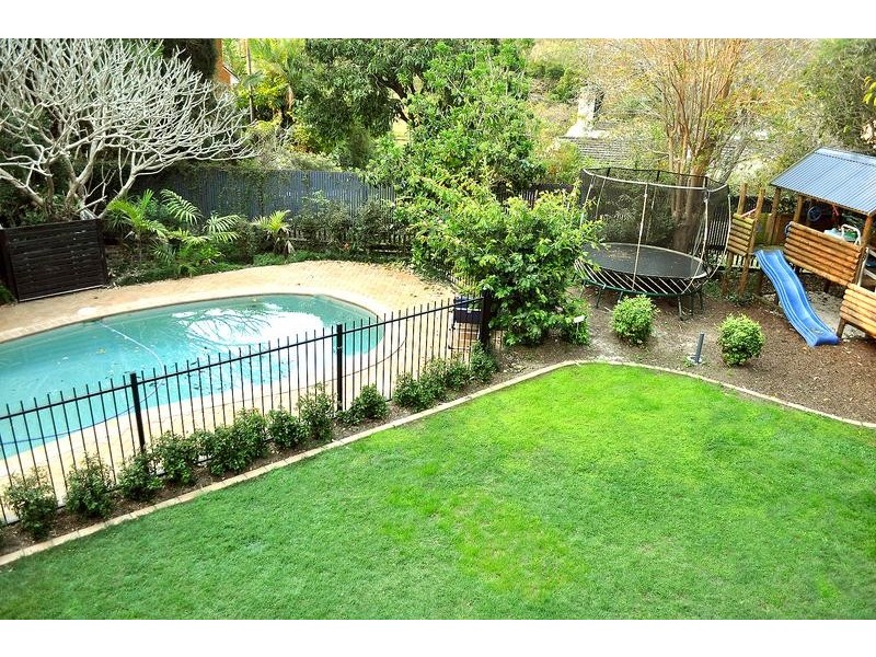 182 Harts Road, Indooroopilly QLD 4068