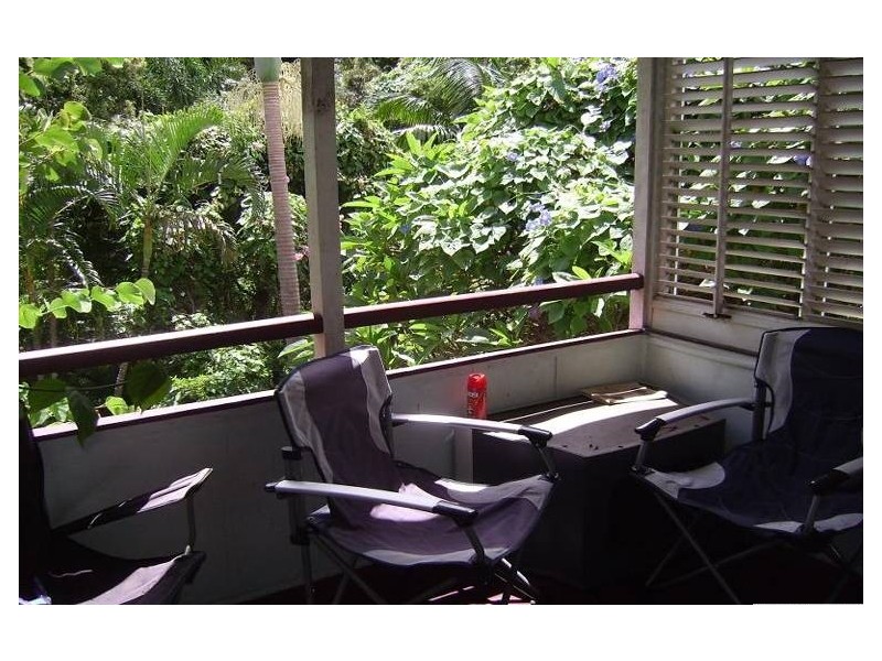 35 Montrose Road, Taringa QLD 4068