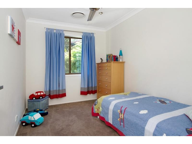 5 Ballard Place, Fig Tree Pocket QLD 4069