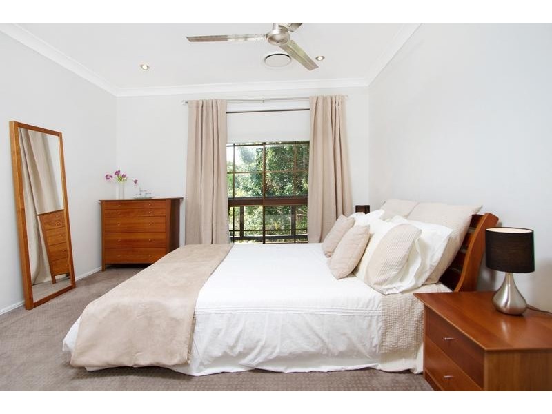 5 Ballard Place, Fig Tree Pocket QLD 4069