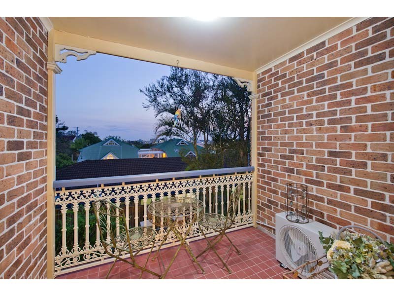 11/27 Swann Road, Taringa QLD 4068