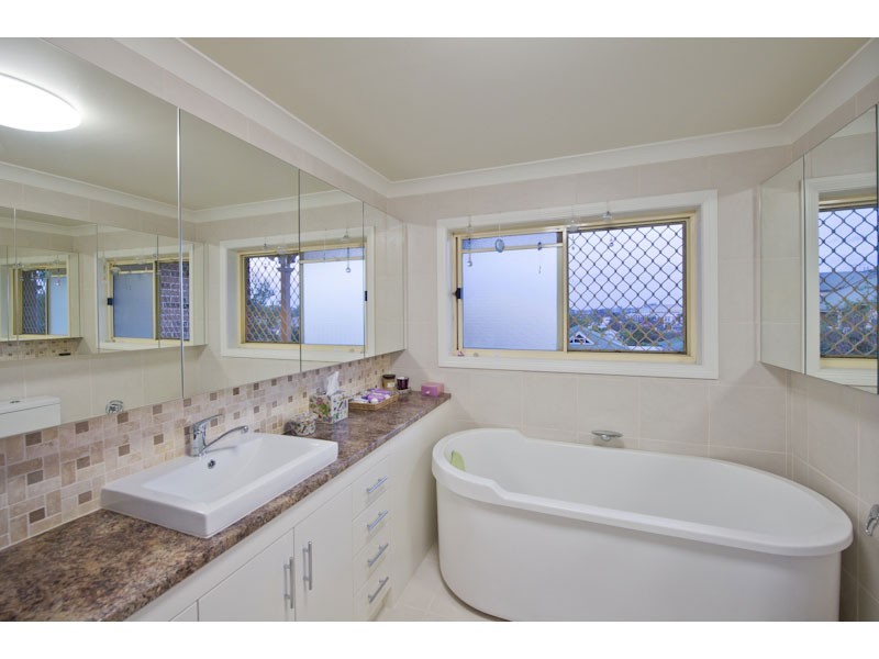 11/27 Swann Road, Taringa QLD 4068