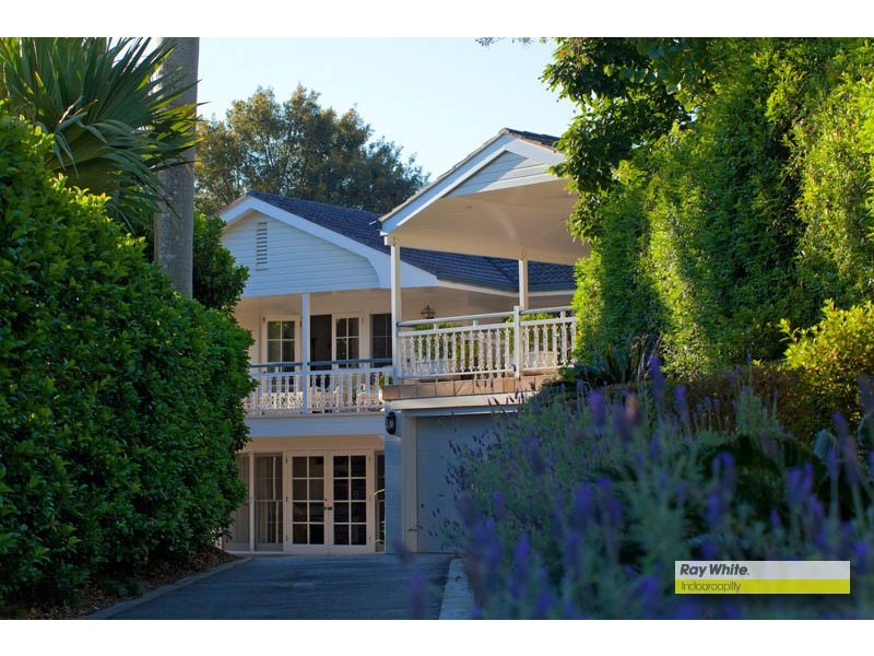 23 Glencairn Avenue, Indooroopilly QLD 4068