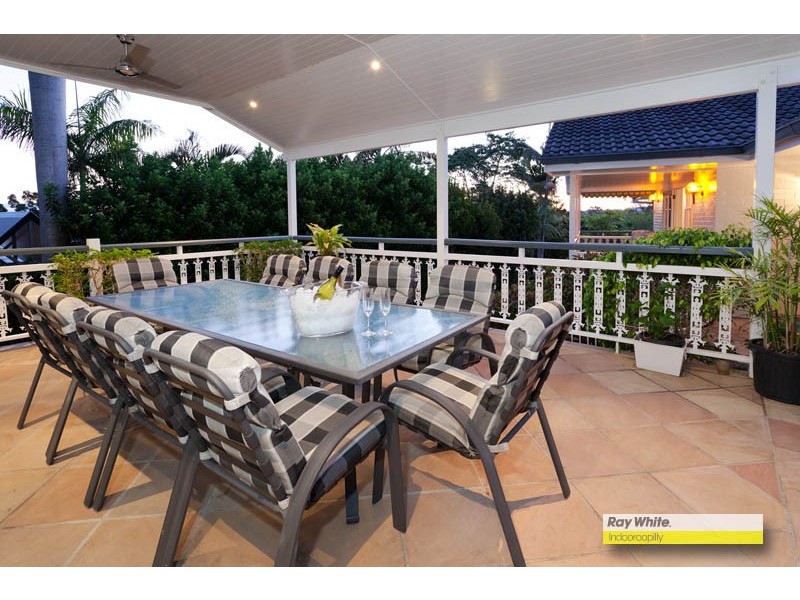 23 Glencairn Avenue, Indooroopilly QLD 4068