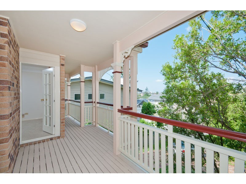 21 Queens Road, Taringa QLD 4068