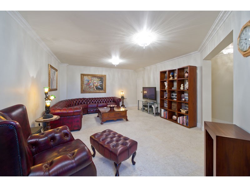 11/27 Swann Road, Taringa QLD 4068