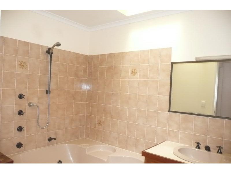 172 Kenmore Road, Fig Tree Pocket QLD 4069