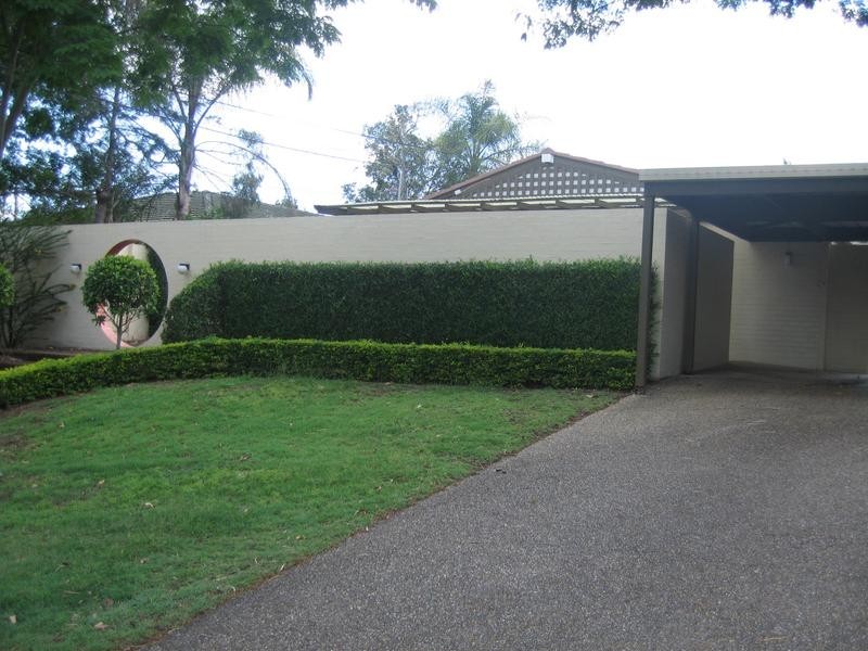 11 Charlane Avenue, Indooroopilly QLD 4068