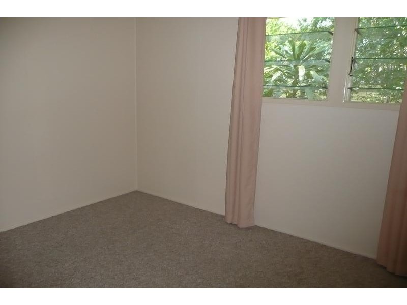 6 Sophia Street, Kenmore QLD 4069