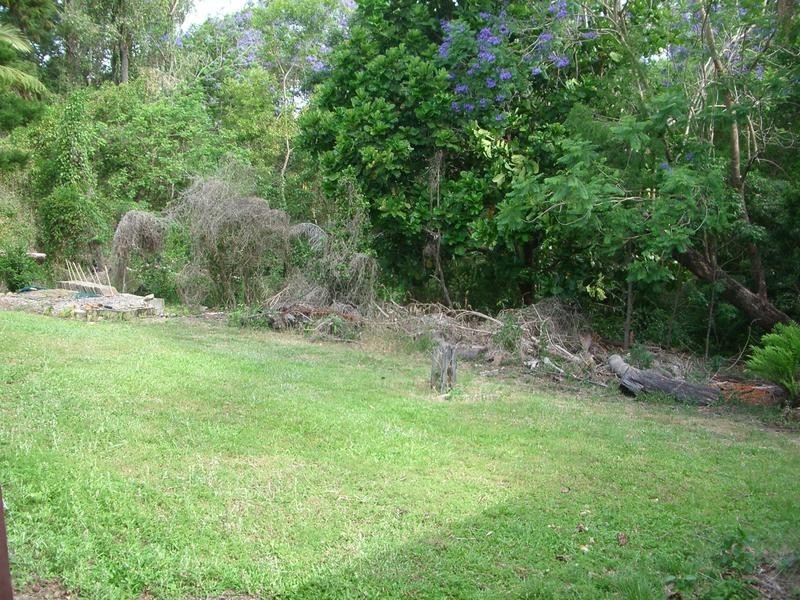 8 Priory Street, Indooroopilly QLD 4068