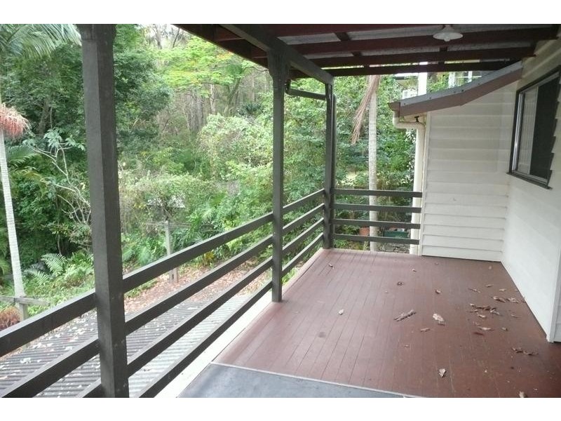 21 Woodstock Avenue, Taringa QLD 4068