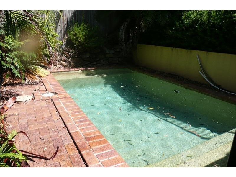 15 Julie Street, Indooroopilly QLD 4068