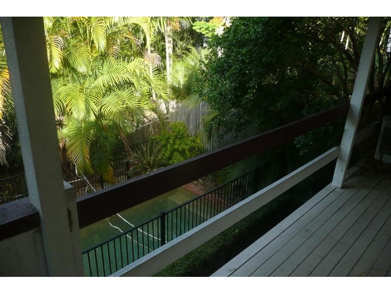 15 Julie Street, Indooroopilly QLD 4068