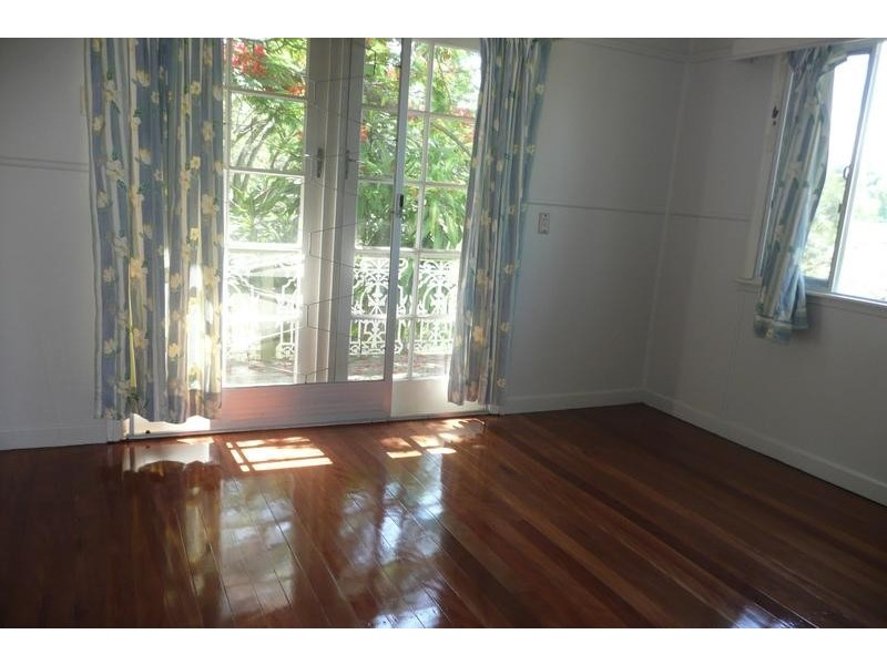 94 Beatrice Street, Taringa QLD 4068