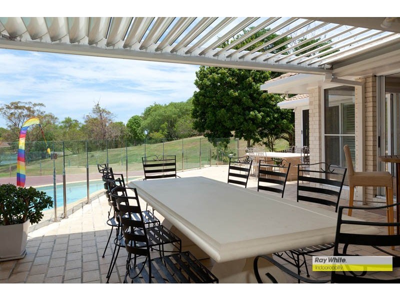 16 Carnoustie Court, Indooroopilly QLD 4068