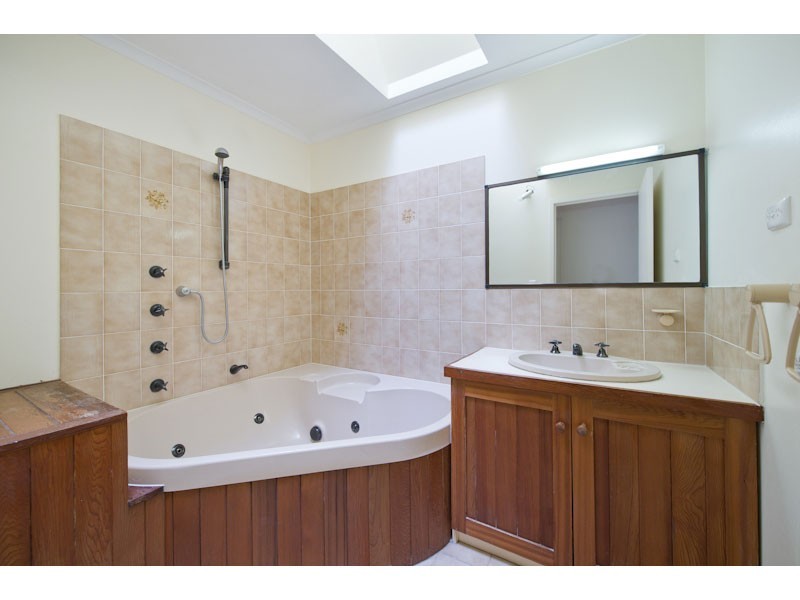 172 Kenmore Road, Fig Tree Pocket QLD 4069