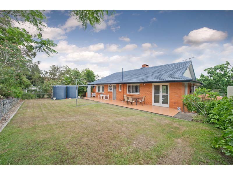 30 Nindethana Street, Indooroopilly QLD 4068