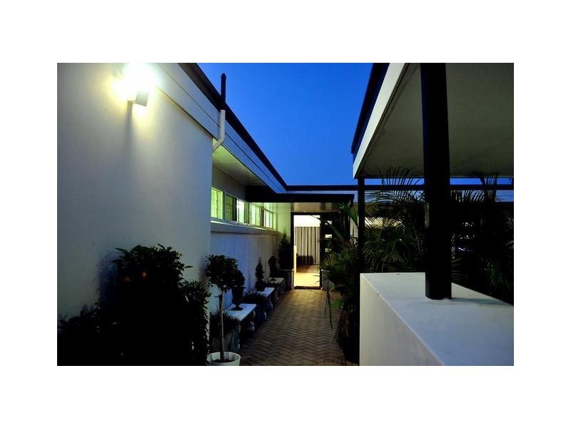 182 Harts Road, Indooroopilly QLD 4068