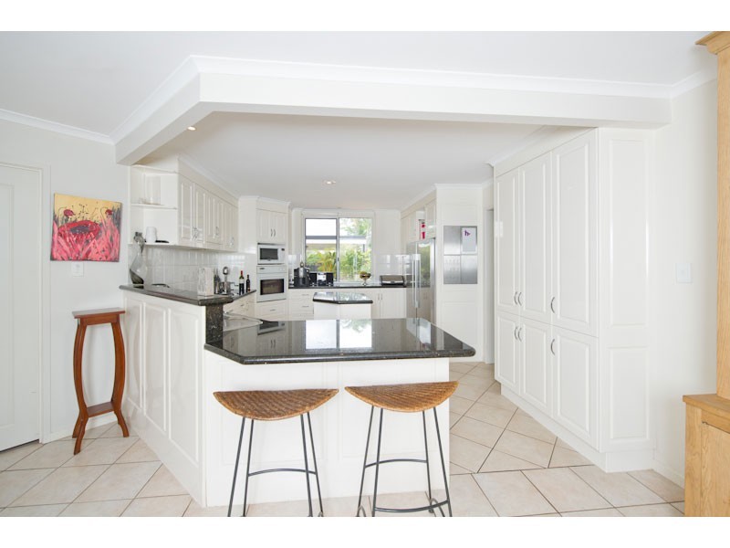 182 Harts Road, Indooroopilly QLD 4068