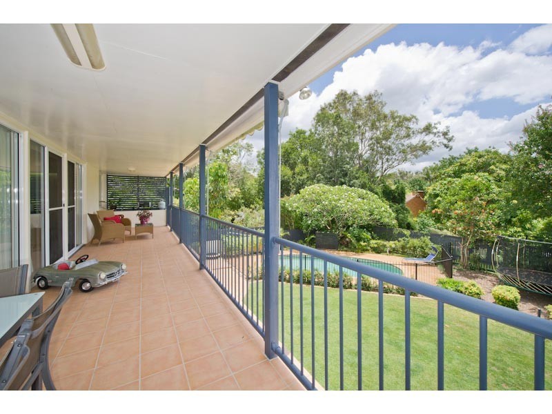 182 Harts Road, Indooroopilly QLD 4068