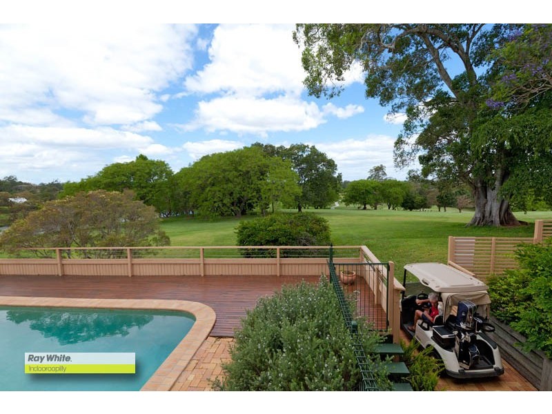 10 Carnoustie Court, Indooroopilly QLD 4068
