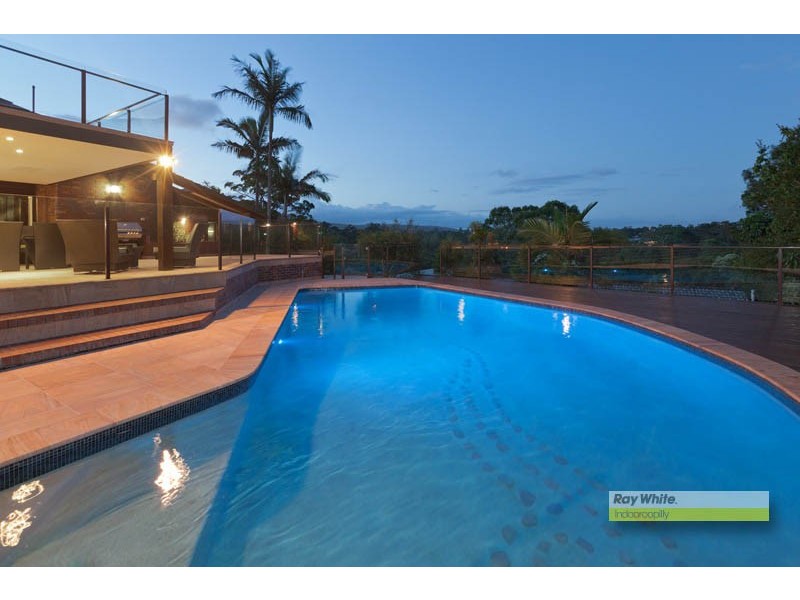 30 Meiers Road, Indooroopilly QLD 4068