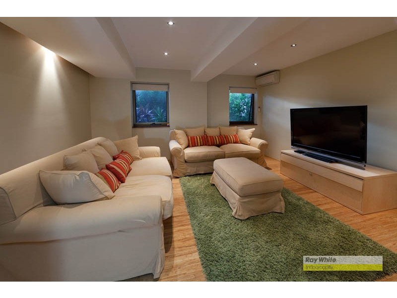 30 Meiers Road, Indooroopilly QLD 4068