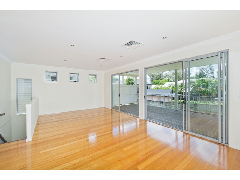 10 Harts Road, Indooroopilly QLD 4068