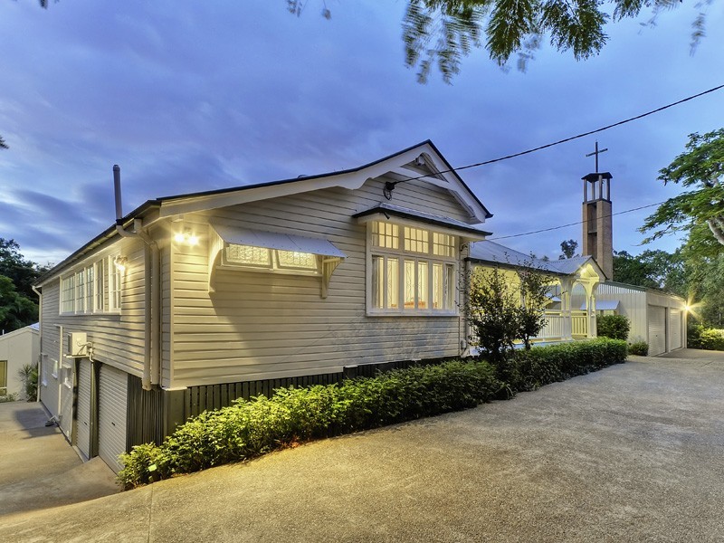66 Lambert Road, Indooroopilly QLD 4068